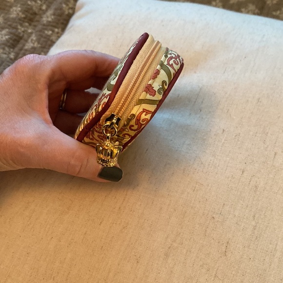 Pill case - Picture 5 of 6